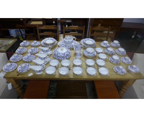 A large Spode Colonel pattern bone china dinner service, to include tureen, plates, soup bowls, cups and saucers, teapot, hot