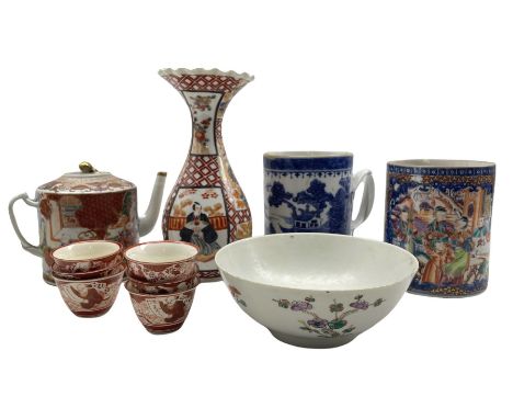 18th century Chinese mug decorated in blue and white with river landscape and with entwined handle H14cm, 19th century Canton
