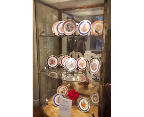 TWENTY-FIVE RHS CHELSEA FLOWER SHOW COMMEMORATIVE CHINA PLATES, by Queen's China, Royal Worcester, Spode, Wedgwood, Royal Che