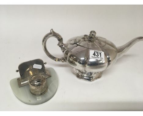 A silver Mappin &amp; Webb desk calendar with a silver inkwell on a polish onyx base and a silver plated teapot (2)