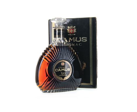 CAMUS XO SUPERIOR Cognac, France. 70cl, 40% volume, in carton.