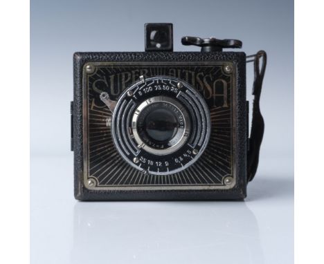 Vintage Super Altissa box camera manufactured by Altissa of Dresden, Germany. This compact box camera features a striking Art
