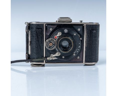 This is a antique Zeiss Ikon Icarette folding camera, a classic example of precision engineering and craftsmanship from the e