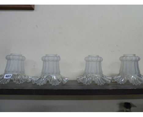 Set 4 frilled glass lamp shades 