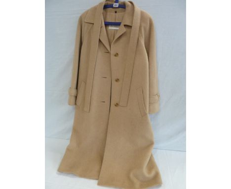 Vintage camel hair coat Lampert of London (size 14) 