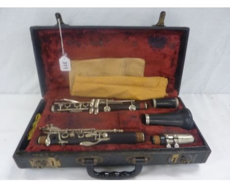 Boosey &amp; Hawkes ebony clarinet in lined case c1950
