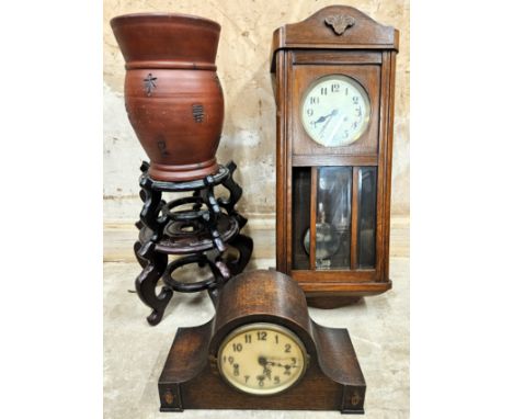 Sundry lot Inc. mantle clock, wall clock, Oriental wooden pot stands, etc
all used unchecked