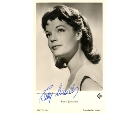ENTERTAINMENT: Small selection of signed postcard photographs (most vintage) by various film actors and actresses etc., compr