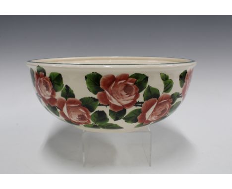 Griselda Hill large 'Wemyss'  pottery bowl painted with cabbage roses, 31cm. 