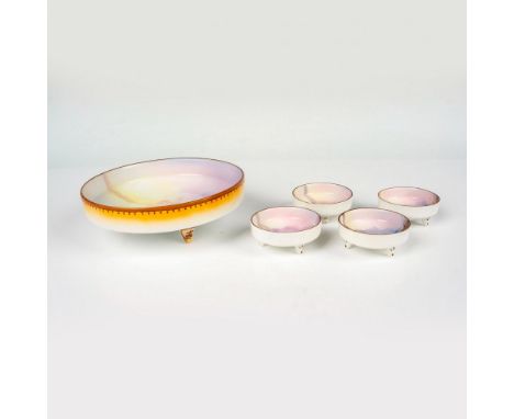 4 small round and footed salt cellars, and 1 nut bowl. Featuring a naturalistic painting of a walnut. Noritake backstamps. Sa
