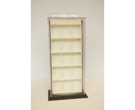 Lighter display box 