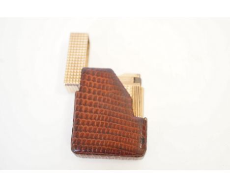 Gents Dupont gold plated lighter 