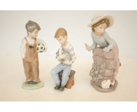 3x Nao figures, 2 young boys &amp; girl with puppy (girl A/F)