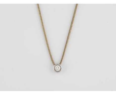 COLLIER Gelbgold, Weißgold. Kette L. 53 cm, Ges.-Gew. ca. 6 g. Kette gest. 14 K. Ein Brillant, ca. 0,25 ct.