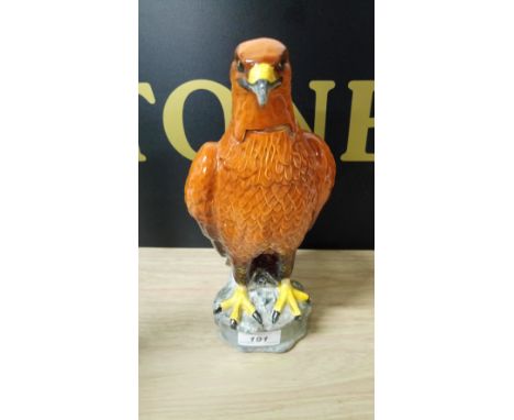 BESWICK ' GOLDEN EAGLE' BENEAGLES WHISKEY DECANTER ( EMPTY)