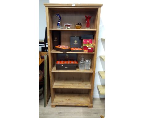 PINE SHELF UNIT 89 CM X 1.92 CM