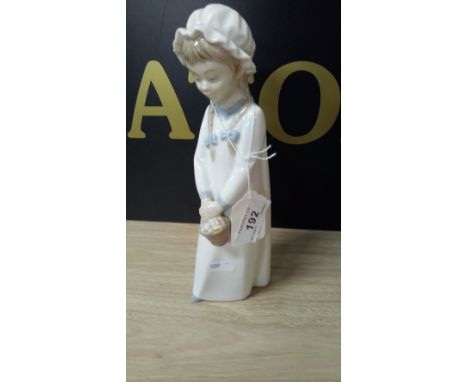 NAO FIGURE ' GIRL WITH BASKET '