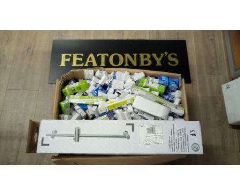 1 BOX OF LIGHT BULBS
