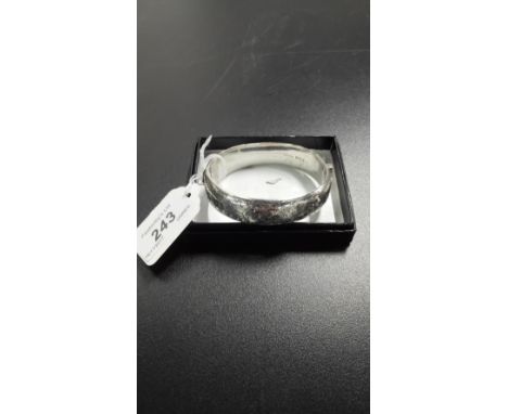LARGE SILVER VINTAGE BANGLE BIRMINGHAM 1955