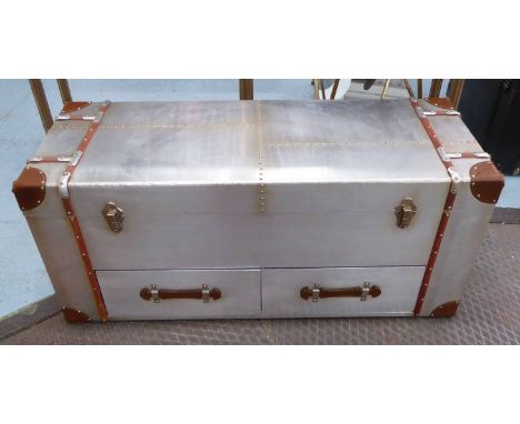 AVIATOR TRUNK, 110cm x 40cm x 50cm.