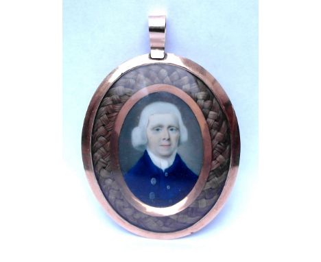 English School (18th/19th century):
A double sided portrait miniature depicting a portrait of a gentleman in a blue coat set 