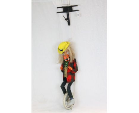 Large Puppet from Master Puppeteer Carl Clifford of the Minipops private collection in excellent condition. Carl's Puppets we