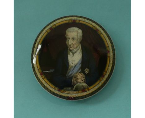 Wellington with Clasped Hands (160A) medium # prattware, potlid(s), pot lid(s)