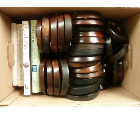 A collection of 58 various turned wood pot lid frames also five pot lid reference books (a lot) # prattware, potlid(s), pot l