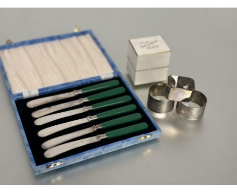 A cased set of Art Deco 1930s green plastic handled tea knives in fittted case one handle has split, two Birmingham silver en