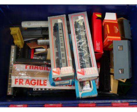 A large quantity of Hornby, Lima and Airfix 00 gauge engines rolling stock, carriage and accessories etc inc a large quantity