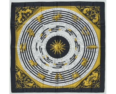 Carré "Sonnenkalender",Hermès Ende 20. Jh. Seide. Konzentr. Ringe um mittiges Sonnen- symbol, div. Bezeichnungen u. Zahlen. U