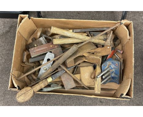 Box of vintage carpentry tools 