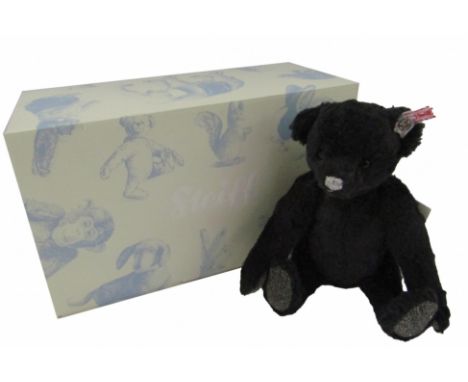 A Steiff Onyx teddy bear, for 2014, limited edition number 901/2000, with label, tag and box, 24cm high. 