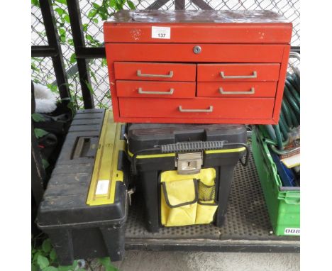 RED METAL TOOL CABINET TOGETHER WITH 2 PLASTIC TOOLBOXES &amp; CONTENTS