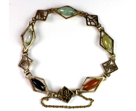 A Chinese 14ct yellow gold (stamped 14k) multi-colour jade bracelet.