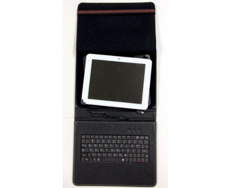 Android Jelly Bean tablet and case. No lead. Please note this is a credit card reclaim item sold as seen and without reserve.