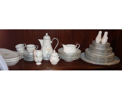 Noritake Ireland "Anticipation" dinner and tea service