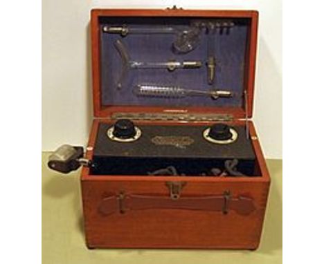 'ROGER'S VITALATOR, TYPE HM'.  HM 4599.  HIGH FREQUENCY APPARATUS, alternating current up to 250 volts. Voltage selection swi