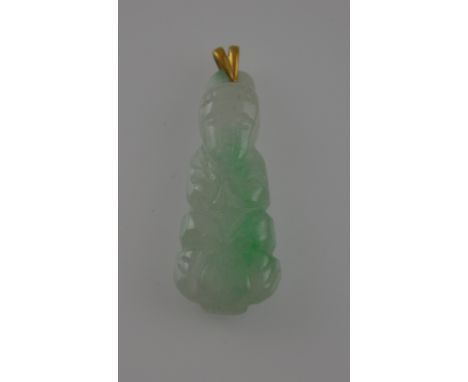 A jade Buddha pendant, with yellow metal bale, 6g.