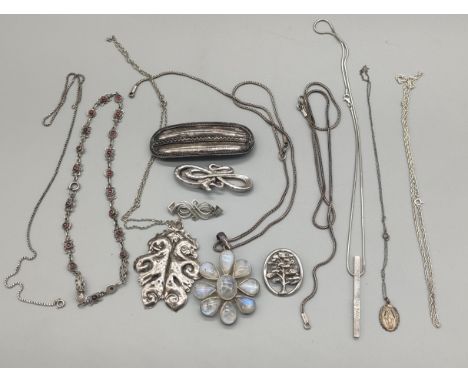 Collection of silver jewellery; 925 silver hair clasp, Sterling silver- red and pink stone necklace, Ola Gorie Celtic design 