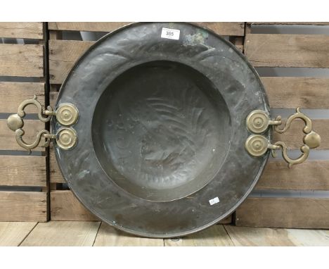 19th century Spanish copper &amp; brass wash basin [49x9cm] 