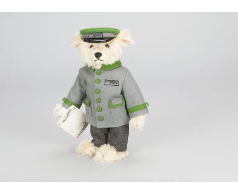 A Steiff limited edition Teddybar Berliner Morgenpost,  1467 of 1500 exclusive for Berlin, in original box with certificate, 