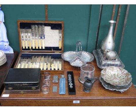 QUANTITY OF VARIOUS SILVER PLATEDWARE, FLATWARE, ETC. 