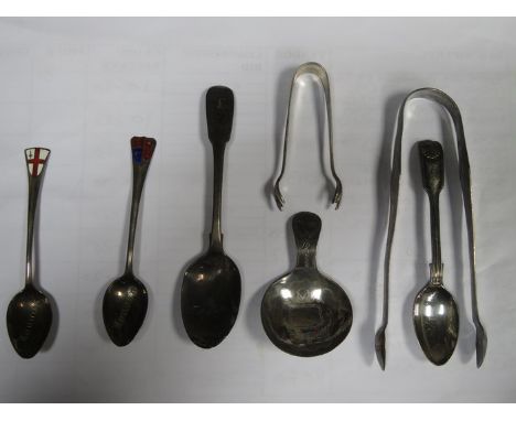 MIXED LOT OF SILVER INCLUDING SUGAR TONGS, CADDY SPOON, TEA SPOONS ETC
