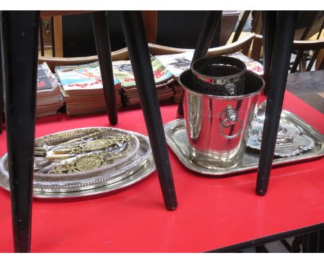 MIXED LOT OF SILVER PLATED WARE INCLUDING SERVING TRAYS, CHAMPAGNE BUCKET, FLATWARE AND FURNITURE MOUNTS, ETC. 