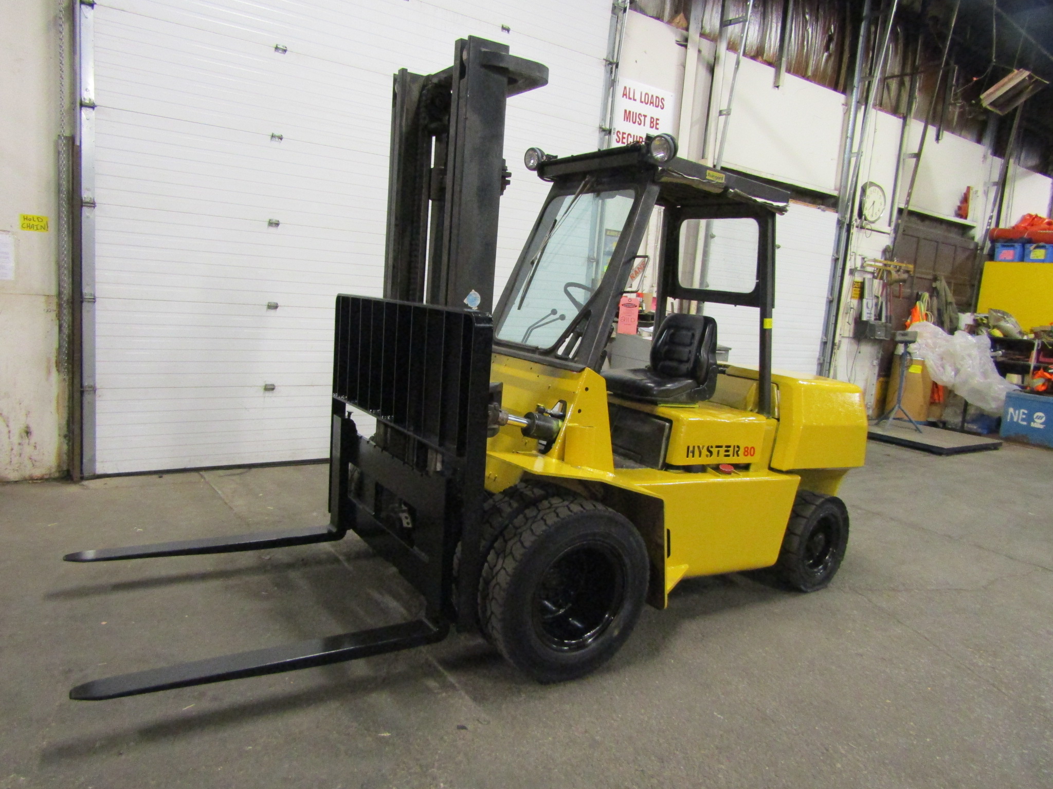 Hyster 8000lbs OUTDOOR Forklift - diesel with low hours