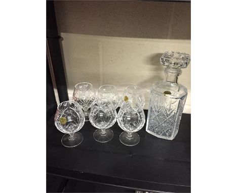 Crystal decanter and 6 glasses, french