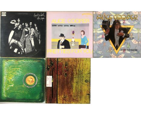 ALICE COOPER - LPs. Wicked selection of 5 x LPs including originals on Straight. Titles are Love It To Death (UK original pre