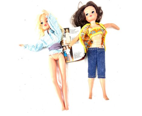 2 Vintage Sindy dolls a/f 