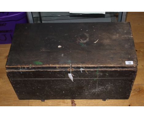 A carpenter's chest containing a quantity of vintage woodworking and other tools